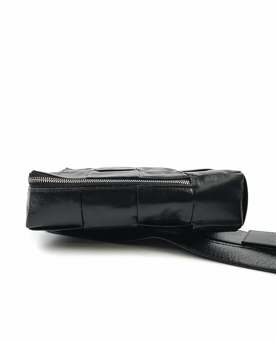 Bottega Veneta Black Cassette Sling Bag - Image 6