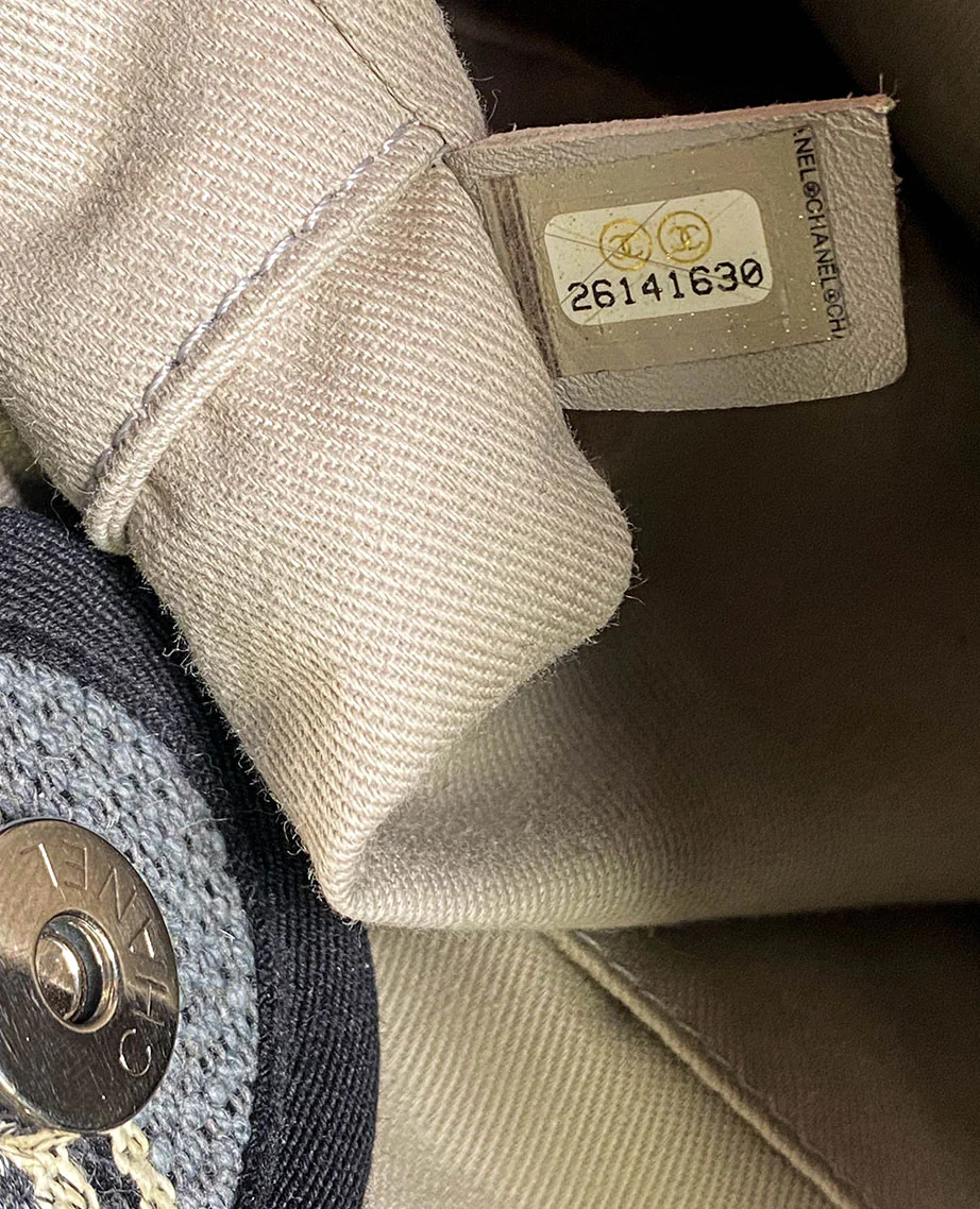 Chanel Deauville Cloth Bag Small GHW - Image 3
