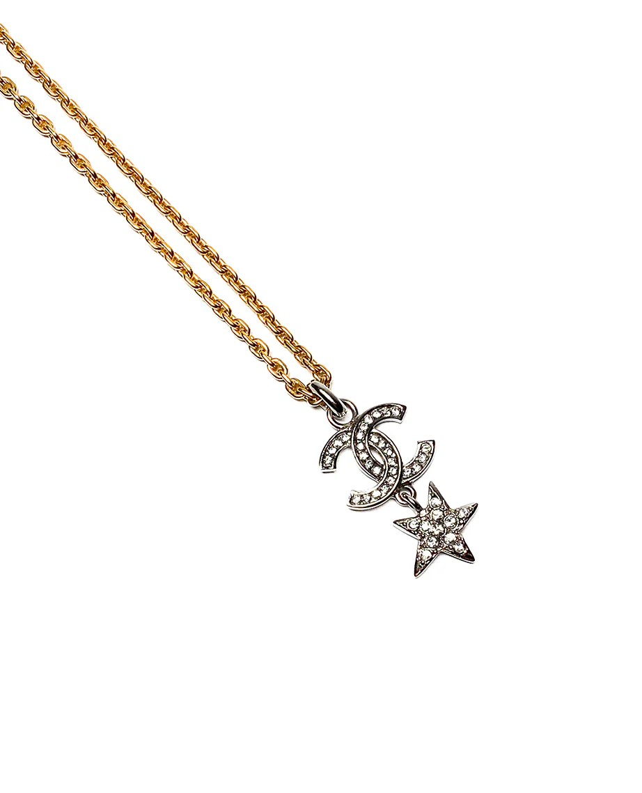 Chanel Necklace with Crystal CC Star - Image 3