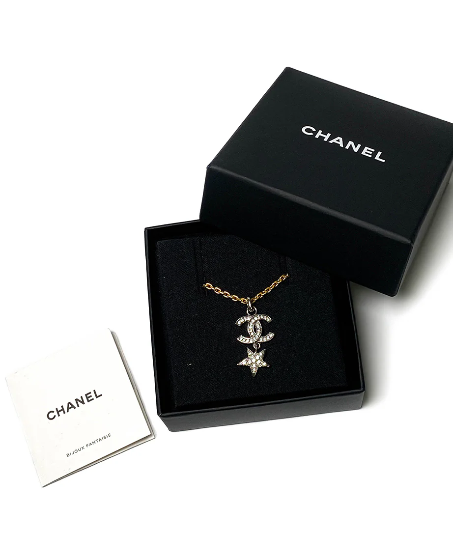 Chanel Necklace with Crystal CC Star - Image 5