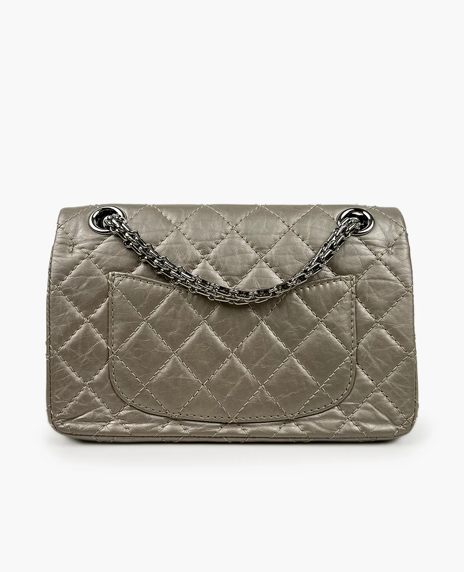 Chanel Silver Quilted 2.55 Reissue Flap Bag SHW - Image 3