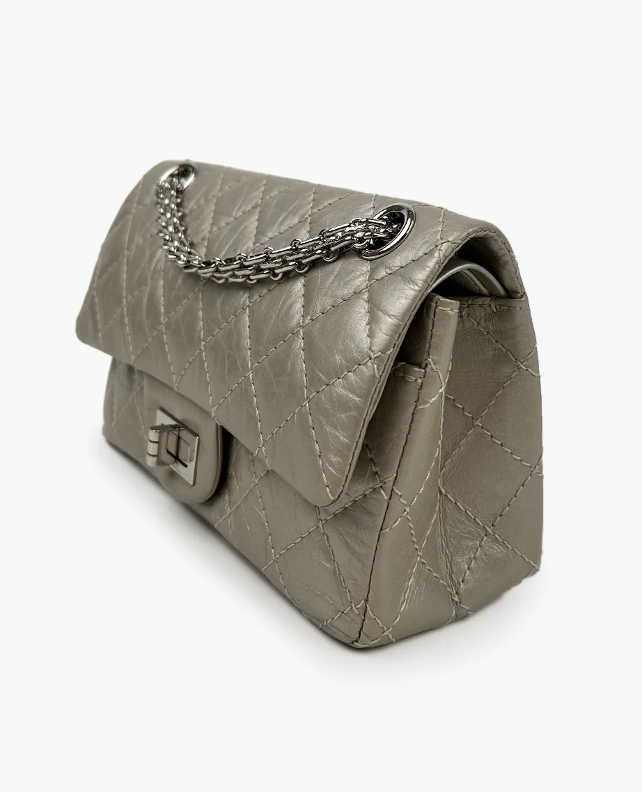 Chanel Silver Quilted 2.55 Reissue Flap Bag SHW - Image 7