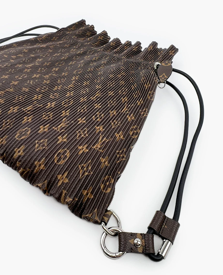 Louis Vuitton Monogram Canvas Pleated Explorer Bag MM - Image 6