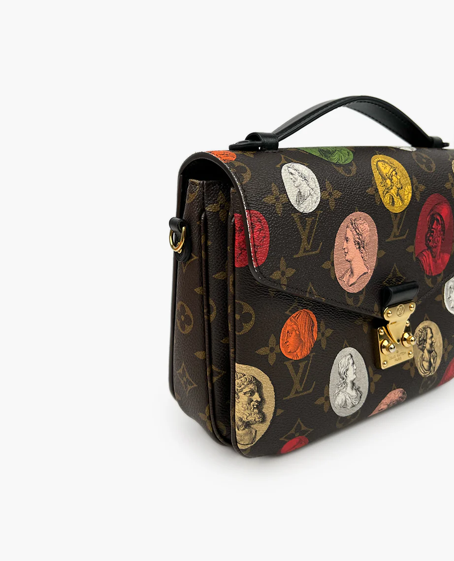 Louis Vuitton X Fornasetti Pochette Métis Monogram Cameo - Image 6