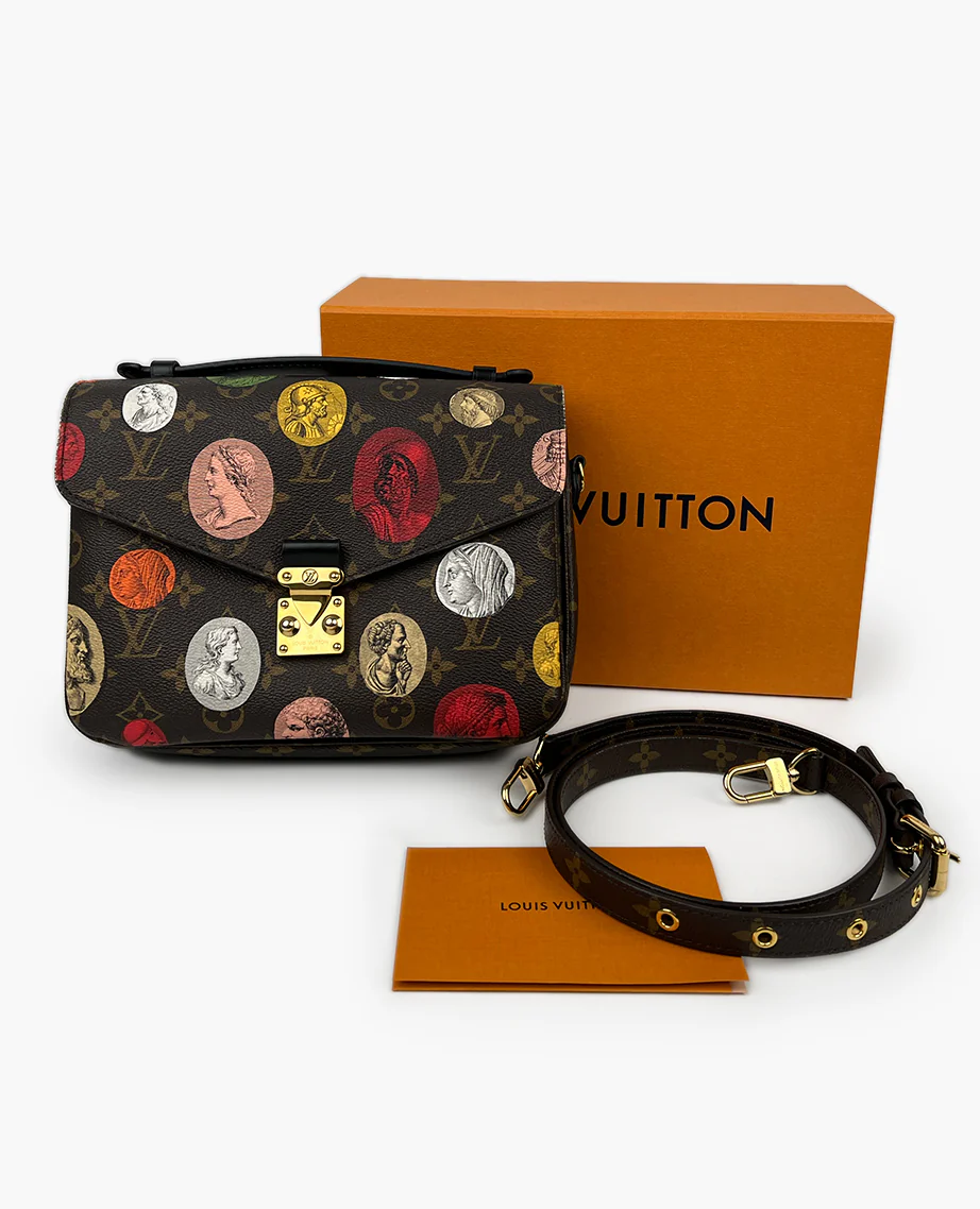 Louis Vuitton X Fornasetti Pochette Métis Monogram Cameo - Image 8