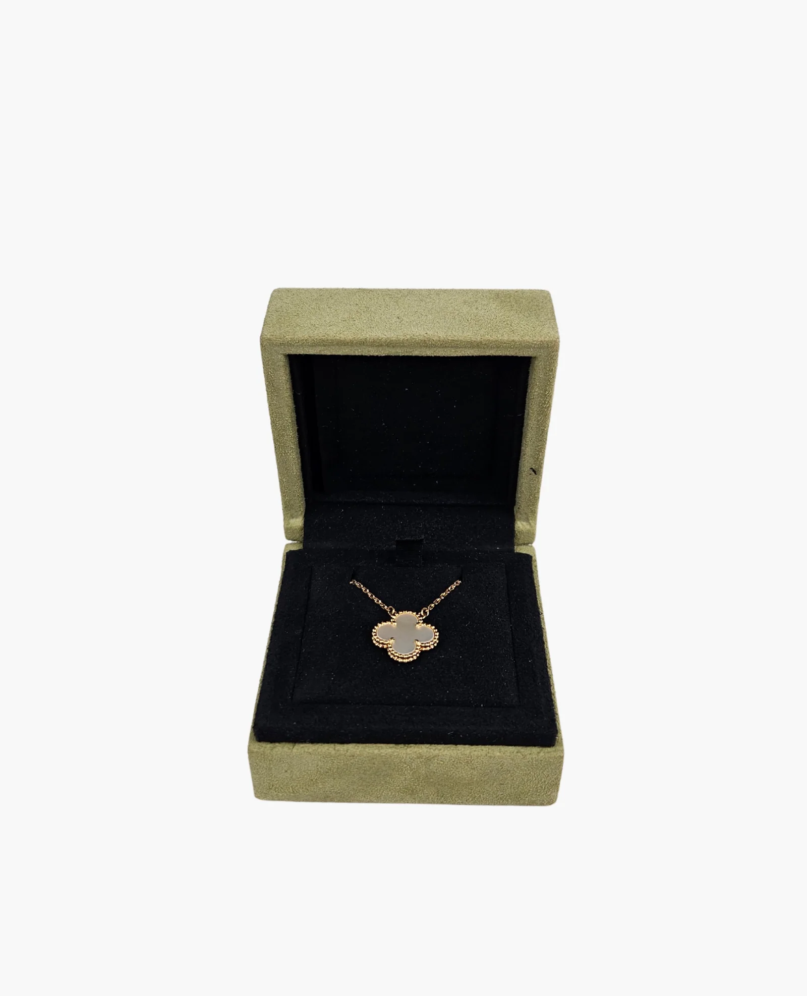 Van Cleef & Arpels Vintage Mother-of-Pearl Necklace Yellow Gold - Image 6